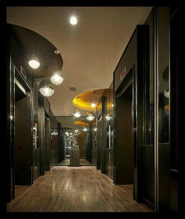 Maritime Luxury Suites George Town Exterior foto